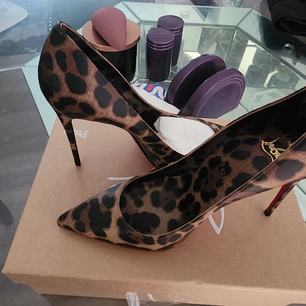 Christian Louboutin heels - Picture 7 of 7